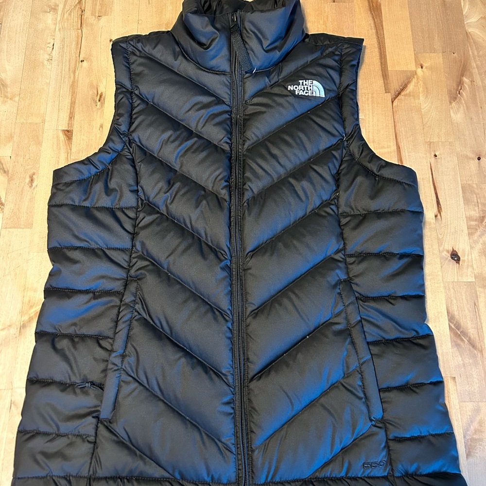 Women’s North Face Puffer Vest